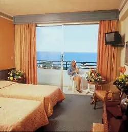 King Richard Beach Hotel