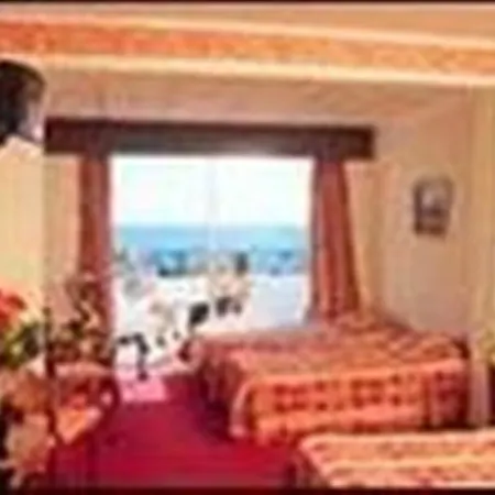 King Richard Beach Hotel
